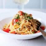 Crab, chilli and cherry tomato linguine-recipe